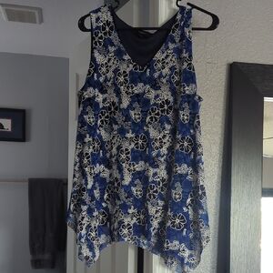 Espresso Navy and White Floral Tank Top